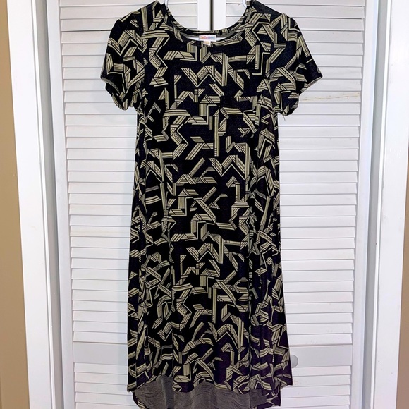 LuLaRoe Carly Dress - Picture 1 of 2